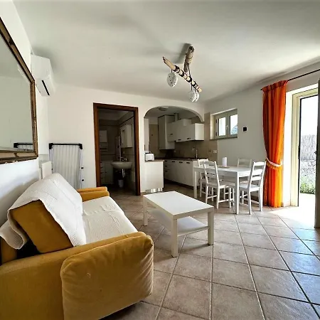 Maison Dei Trulli * ロコロトンド