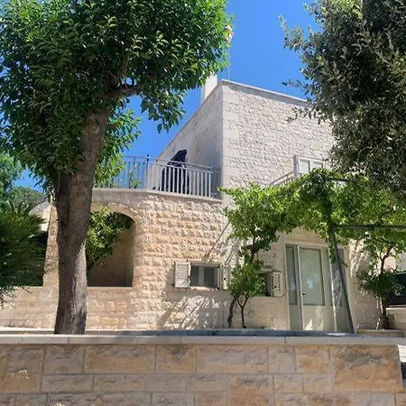 Maison Dei Trulli アパート ロコロトンド